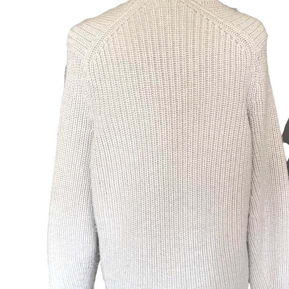 Babaton Merino Wool Knit V-neck Pullover Sweater - Picture 5 of 11